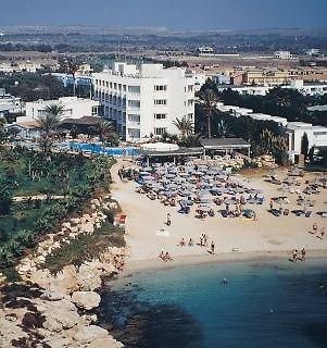 Yiannoula Beach Пафос Экстерьер фото